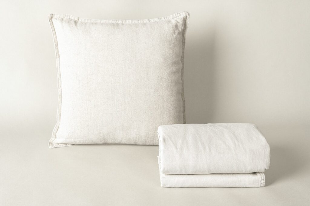 Cushion cover, bed linen in natural fabric